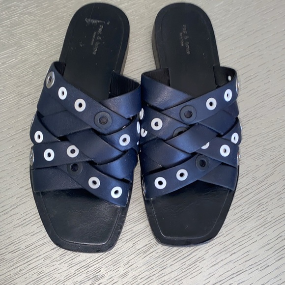 rag & bone Shoes - Rag & Bone  Black Slide Sandals size 35